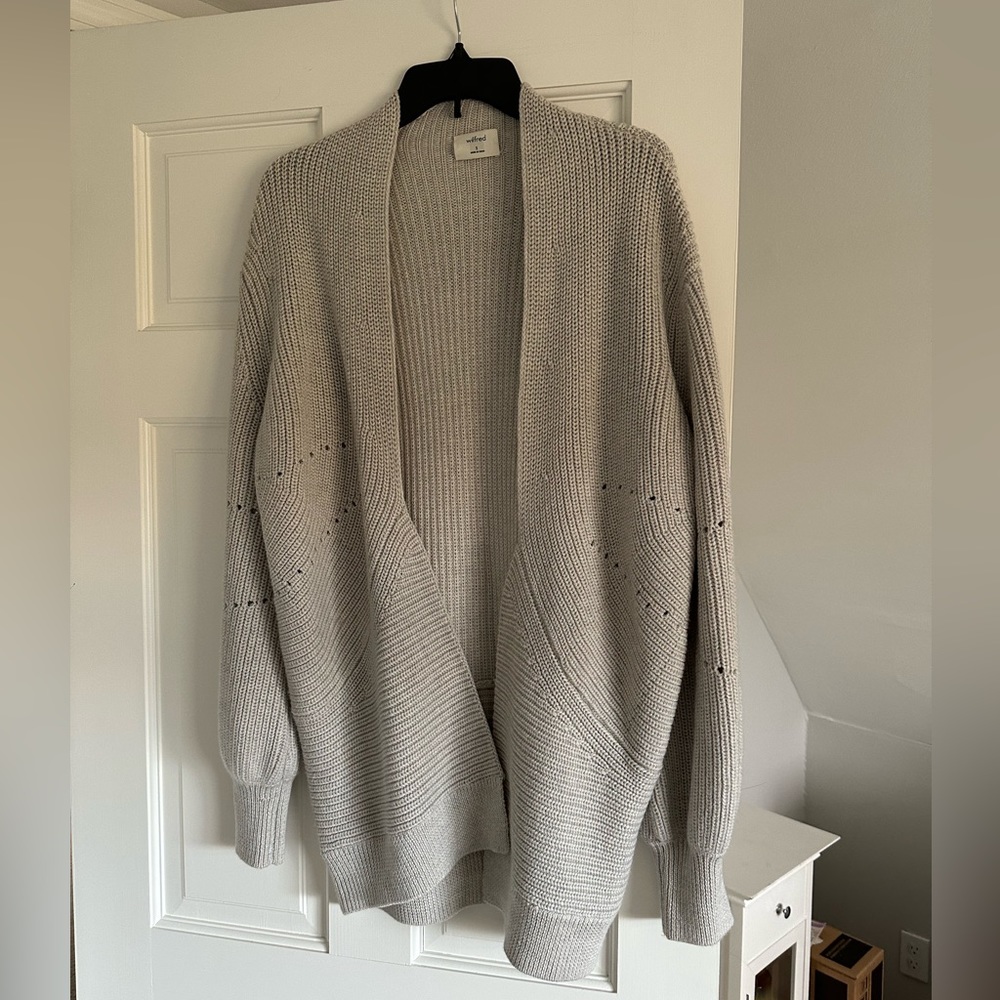 Aritzia Grey Wilfred Sweater